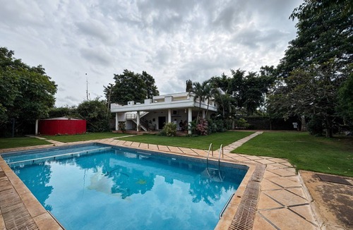 Hyderabad Villa | BluePebble Villa 3BHK Private Pool Retreat by Homeyhuts