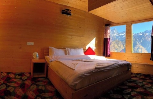 Auli Hotel | Bluepoppy Resort Auli