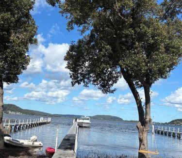 Tascott Villa | Bluewatersanctuary holiday house