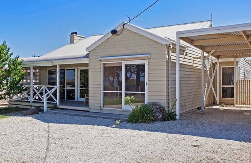 St Leonards House | Bluff Cottage St Leonards