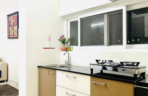 HITEC City Apartment | BluO 1BHK Hitech City - Gym, Balcony, Garden Lift