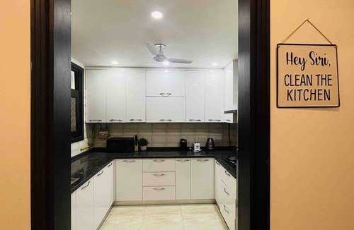 Greater Kailash Apartment | BluO 3BHK - M Block Market @ Greater Kailash