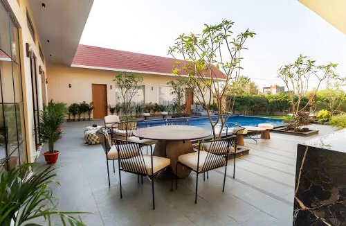 Jaipur Villa | Boho Villa Jaipur - 4 BHK Luxury Villa with Private Pool