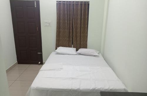 Alwaye Hotel | bohom STAYORA