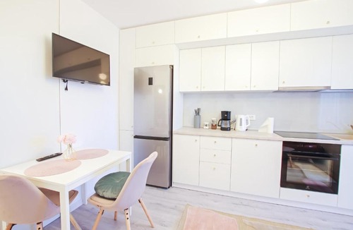 Iasi Apartment | Bonnie & you - a pink meeting
