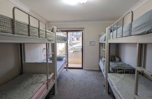 Ashcroft Hostel | Book a Bed in 8 Beds FEMALE Dormitory