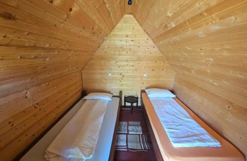Fardea Cabin | BORA- Popas Turistic casute de vacanta