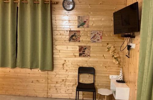 Bhimtal Bed & Breakfast | Bougainvilla Mountain Retreat, near Bhimtal