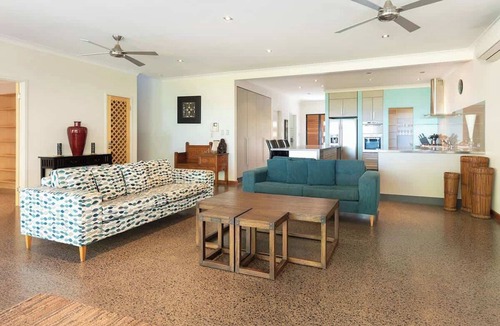 Bramston Beach House | Bramston on the Beach: A Private Poolside Oasis