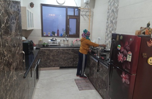 Faridabad Apartment | Breathe Fresh Air, Bask in roof top Sun next to Aravali hills