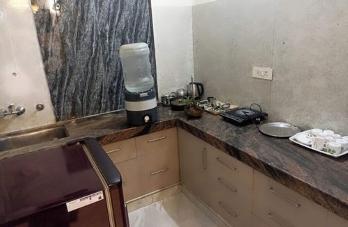 Sanganer Apartment | Brightness in the Sky – A Cozy, Peaceful Stay with Modern Comforts