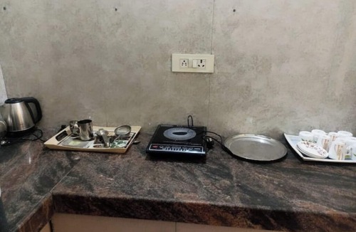 Sanganer Apartment | Brightness in the Sky – A Cozy, Peaceful Stay with Modern Comforts