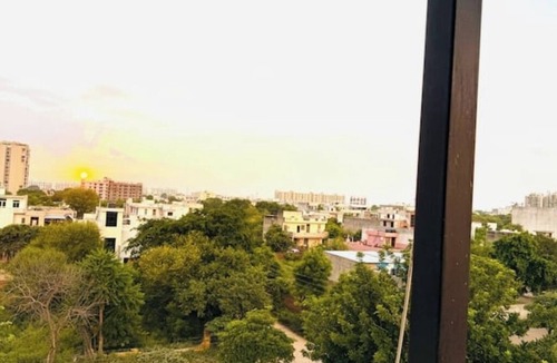 Sanganer Apartment | Brightness in the Sky – A Cozy, Peaceful Stay with Modern Comforts