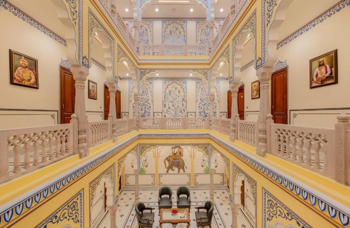 Amer Fort Road Hotel | Brij Castle