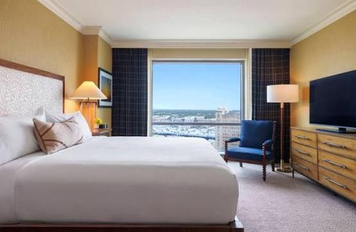 Central Business District House | BRIVON HOTEl
