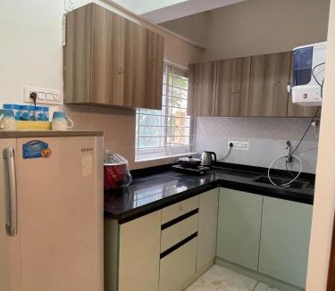 Whitefield Apartment | Brown Bubble 1BHK Kadugodi Metro 5 min walk to Kadugodi metro , ITPL
