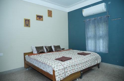Thanjavur Villa | Brown Spring Home Stays