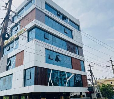 Eluru Hotel | BSR plaza