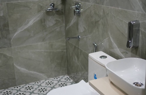 C-Scheme Apartment | bumble bee Cozy 1-bedroom apartment in lovely Jaipur with WiFi, AC