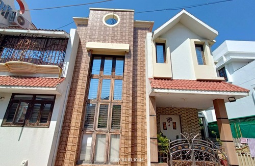 Vadodara House | Bunglow Villa Garden Facing 5 Minutes From Hotel Hayatt Place Ho