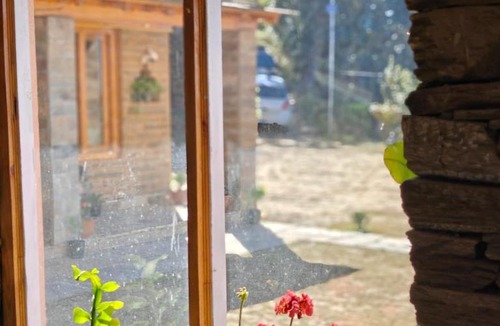 Almora House | Buransh Retreat