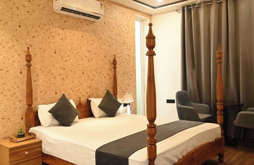 Raigarh Hotel | Butterfly Bliss Resort