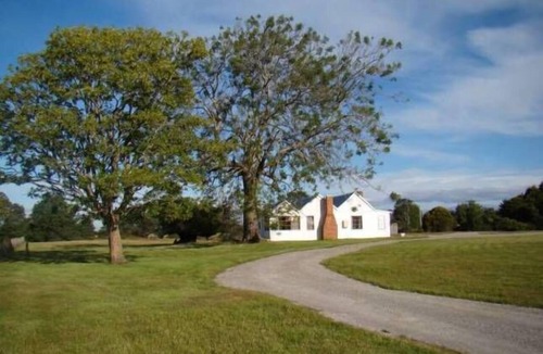 Nietta House | Buttons Cottage underneath the Milky Way