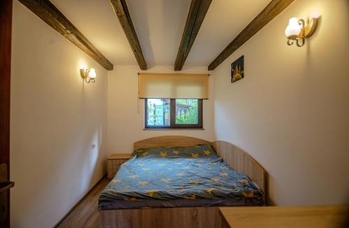 Campulung Moldovenesc House | Căsuța DELDRADA