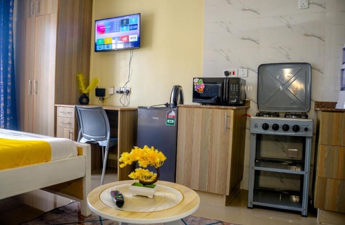 Nairobi West Apartment | CA StadeView Studio