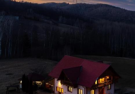 Risca House | Cabana Apus de Soare