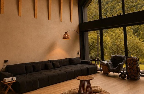 Sugag Ski Chalet | Cabana Crang