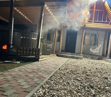 Azuga House | Cabana EviMat Azuga