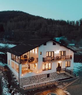 Margau Ski Chalet | Cabana FloriDeea