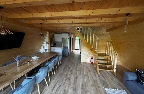 Valea Chioarului Ski Chalet | Cabana La Poiata