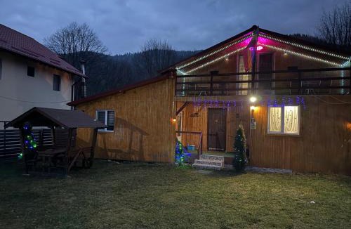 Tarcau Cabin | Cabana lucia