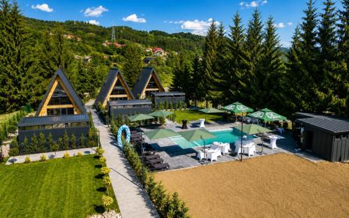 Capatineni-Ungureni Ski Chalet | Cabana Mircea cel Bătrân