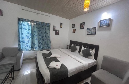 Saunta Vaddo Hotel | Calangute Beach way 4bhk villa