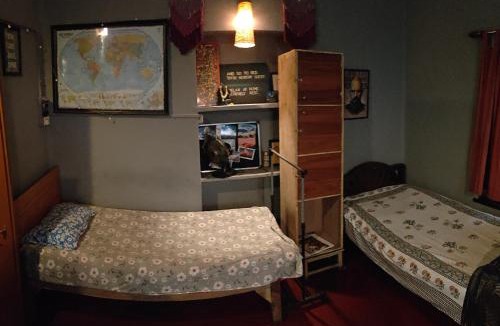 Bhowanipore House | Calcutta Backpackers Homestay- For Travellers and Backpackers