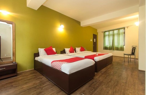 Sungava Hotel | Capital O Dilchen Residency