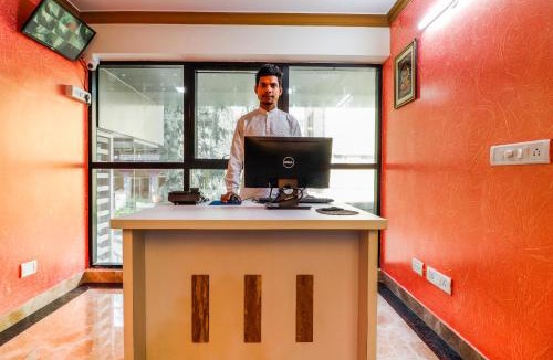 Yelahanka Hotel | Capital O SLN Residency