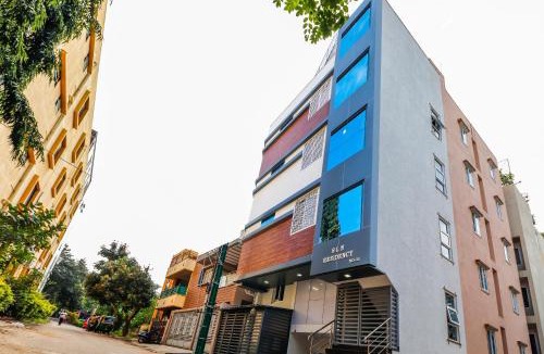 Yelahanka Hotel | Capital O SLN Residency