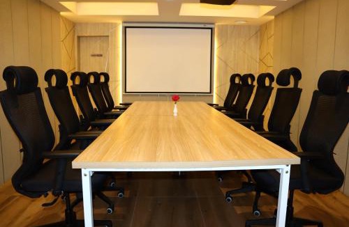 Trivandrum Technopark Hotel | Capital Park Residency