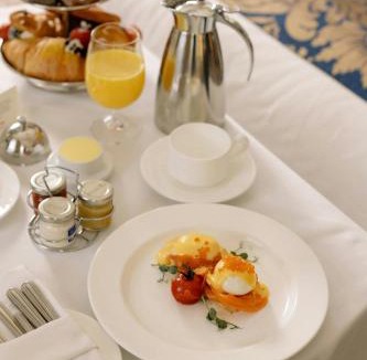 Mannarkkad Hotel | Capital Plaza Residency and conventional center