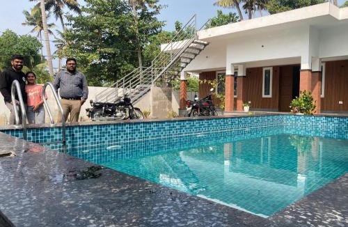 Kuzhuppilly Bed & Breakfast | Captain's Castle