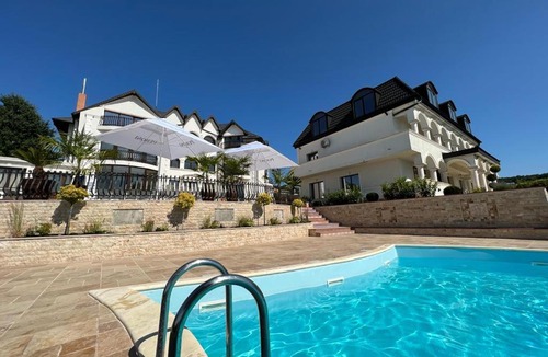 Iasi Apartment | Cardinale Resort