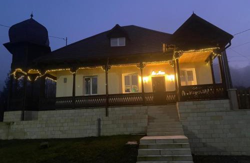 Slanic-Moldova House | Casă chic La Han la Slănic