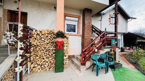 Campulung House | Casa Claudine