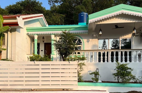 Anjuna Villa | CASA DA FLORESTA - Lux Jacuzzi # Pool # WiFi # BBQ