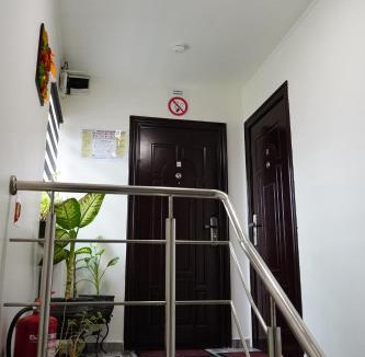 Tirgu Jiu House | Casa de la Nuc