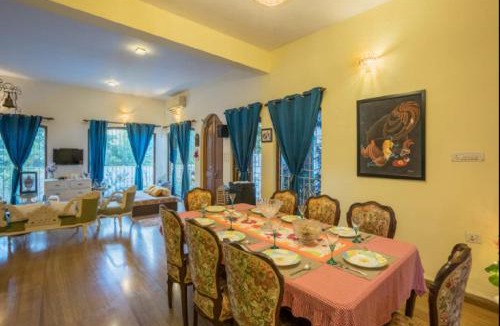 Penha de Franรงa Villa | Casa Do Amor by VEO - Part of StayVista